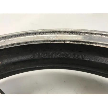 Jante arriere YAMAHA XJ 900 1991-1994