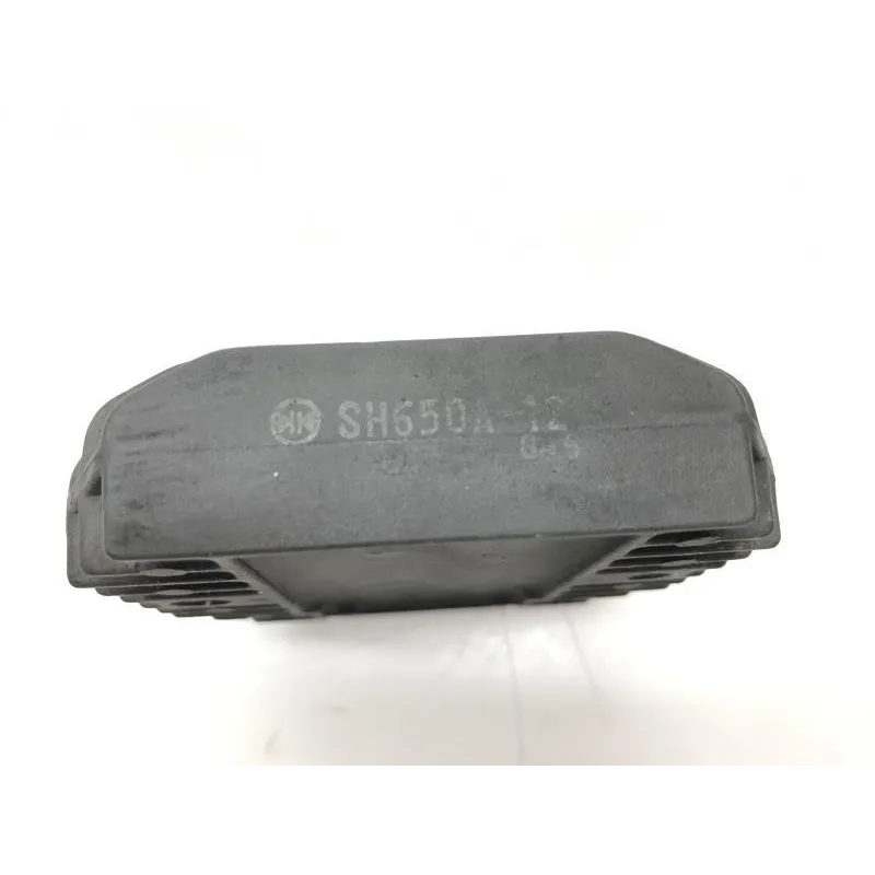 Regulateur charge batterie KAWASAKI ZR7 750 1999-2003