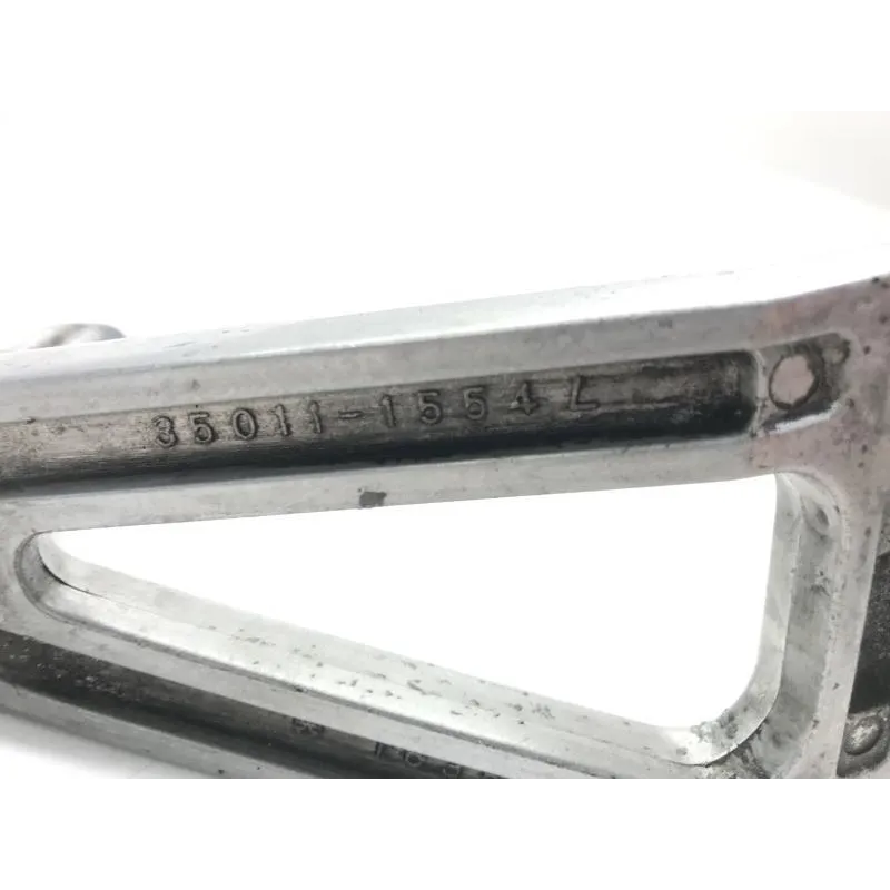 Platine arriere gauche KAWASAKI ZR7 750 1999-2003