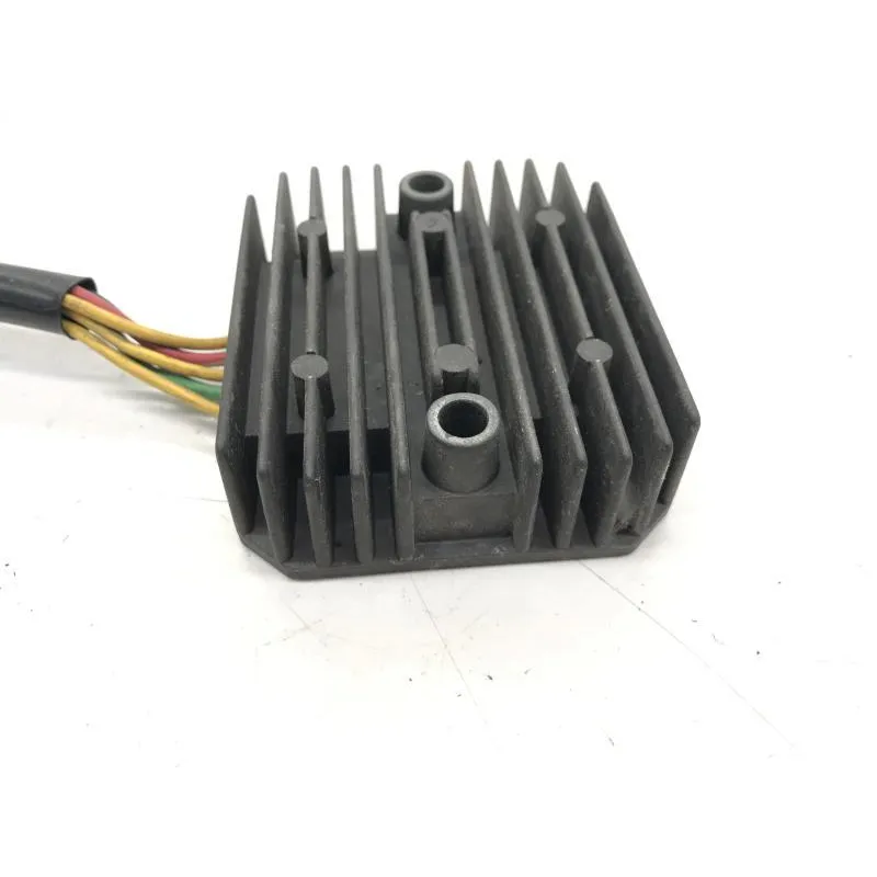 Regulateur charge batterie HONDA FES 125 2003-2006 PANTHEON