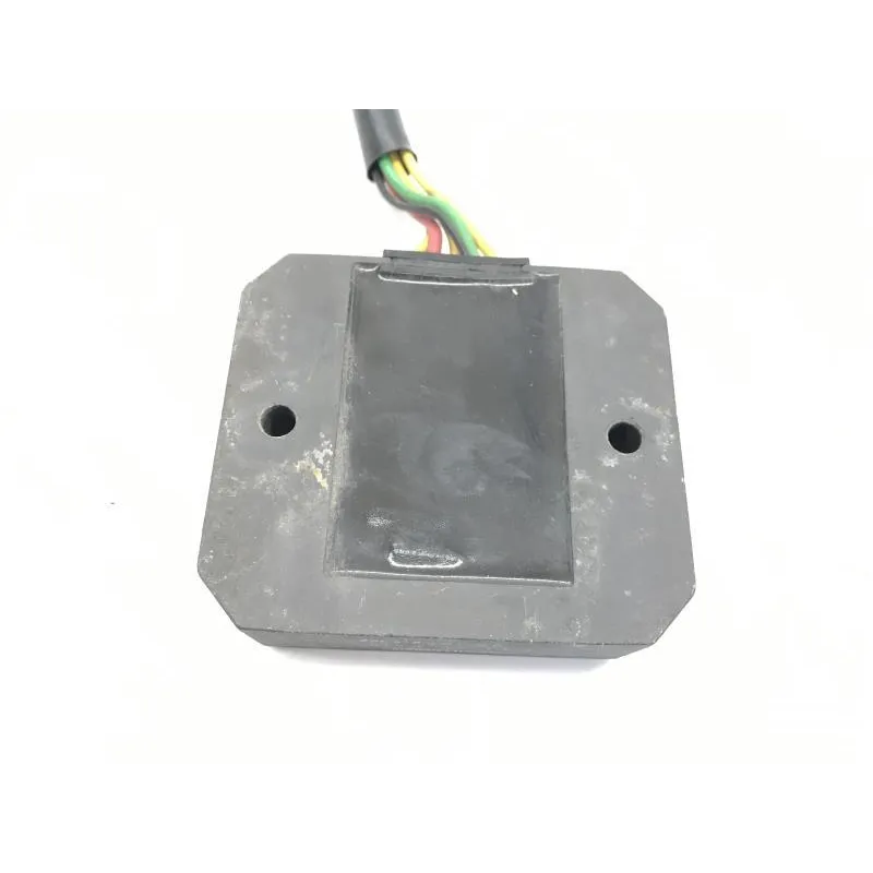 Regulateur charge batterie HONDA FES 125 2003-2006 PANTHEON