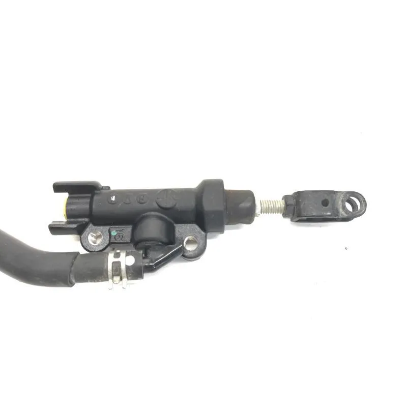 Maitre cylindre frein arriere YAMAHA MTT690 700 2019 TRACER