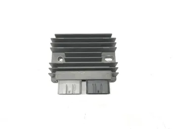 Regulateur charge batterie PIAGGIO MP3 300 2019-2020 HPE E4 SPORT