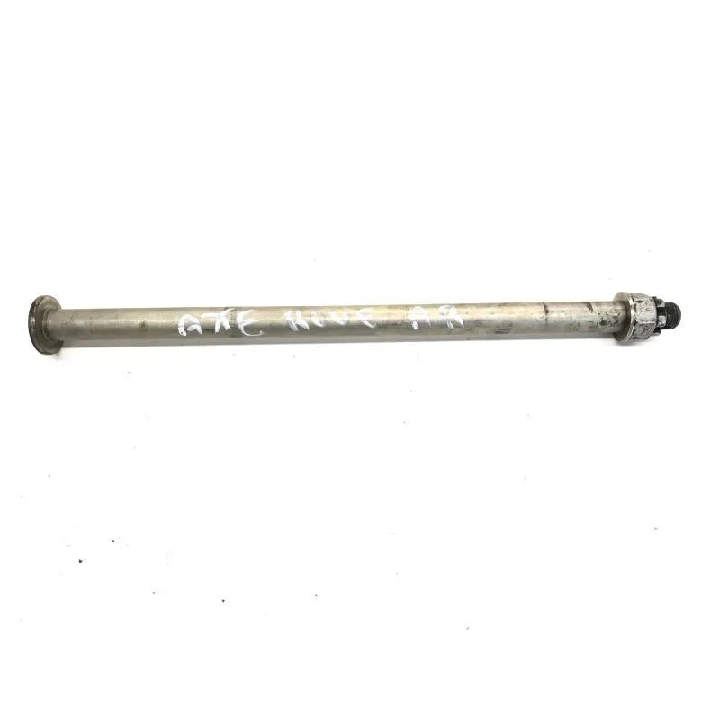 Axe de roue arriere KAWASAKI GTR 1400 2008-2009