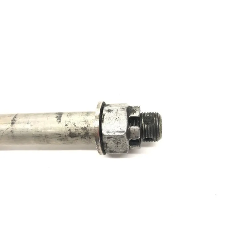 Axe de roue arriere KAWASAKI GTR 1400 2008-2009