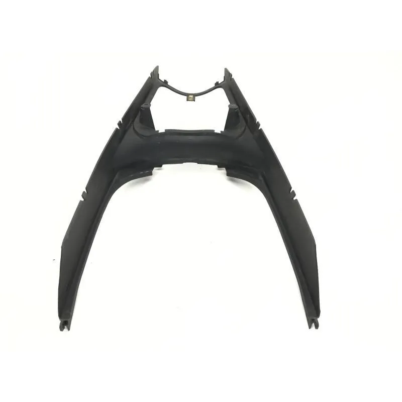 Cache carenage centrale marche pieds plancher YAMAHA YP 125 2003-2006 MAJESTY