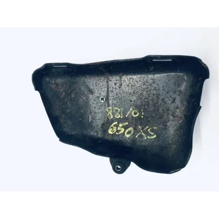 Cache carenage sous selle gauche YAMAHA XS 650 1978 SPECIAL