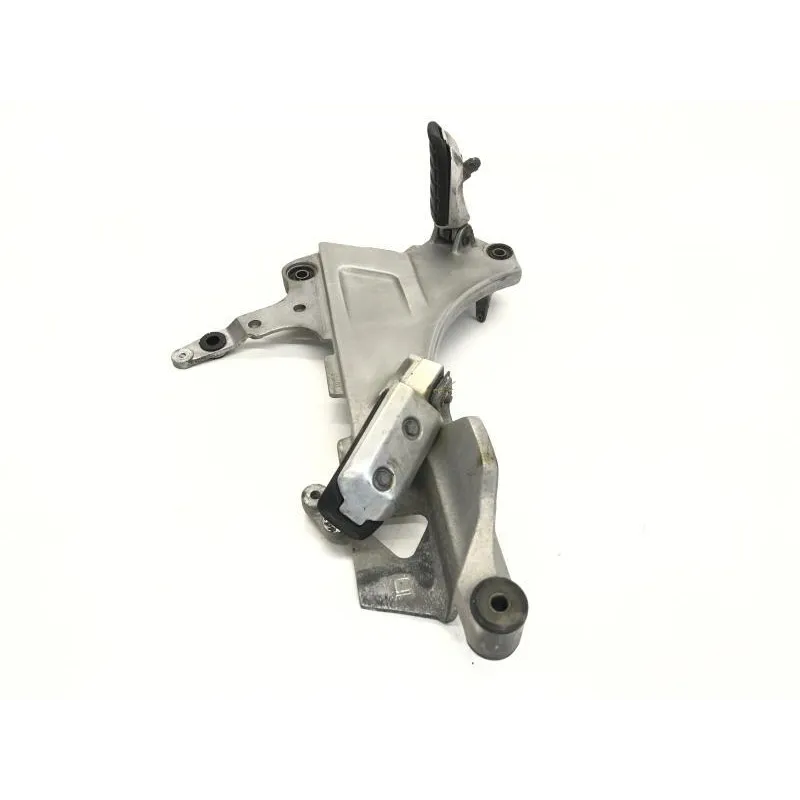 Platine arriere droite HONDA ST 1100 1996-2002 PAN EUROPEAN