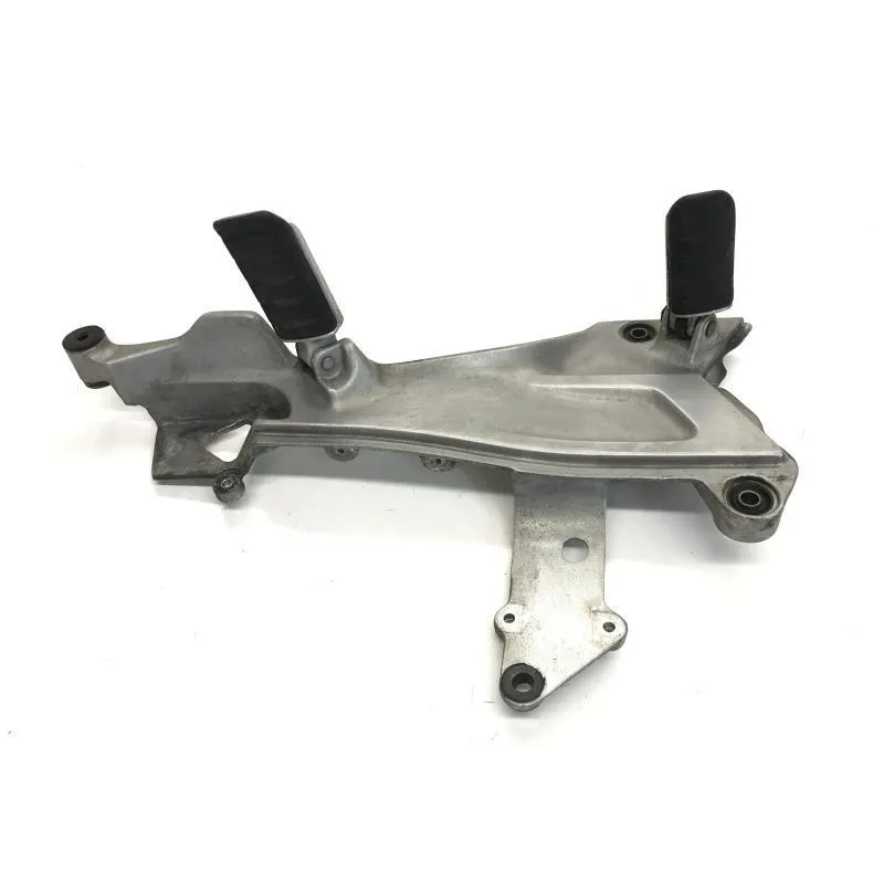 Platine arriere gauche HONDA ST 1100 1996-2002 PAN EUROPEAN