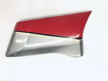 Cache lateral gauche SUZUKI GSX 550 ES 1983-1987