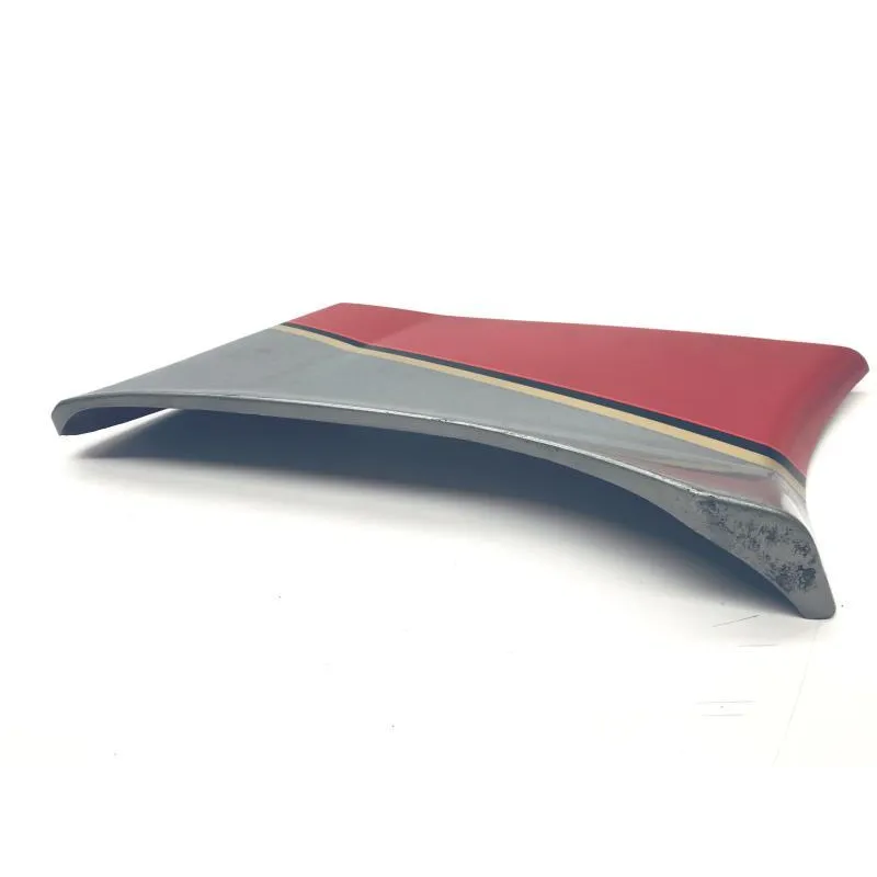 Cache lateral gauche SUZUKI GSX 550 ES 1983-1987