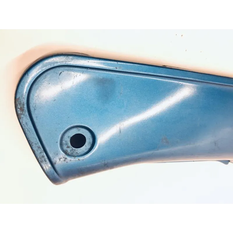 Cache lateral droit SUZUKI RV 125 1972-1977 VANVAN