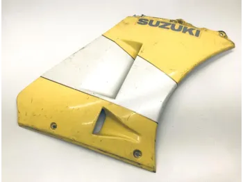 Cache flanc de carenage droit SUZUKI RG 500 1985-1987