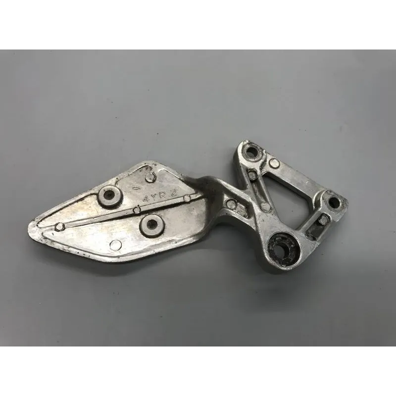 Platine avant gauche YAMAHA FZS 600 1998-2001 FAZER
