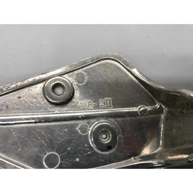 Platine avant gauche YAMAHA FZS 600 1998-2001 FAZER