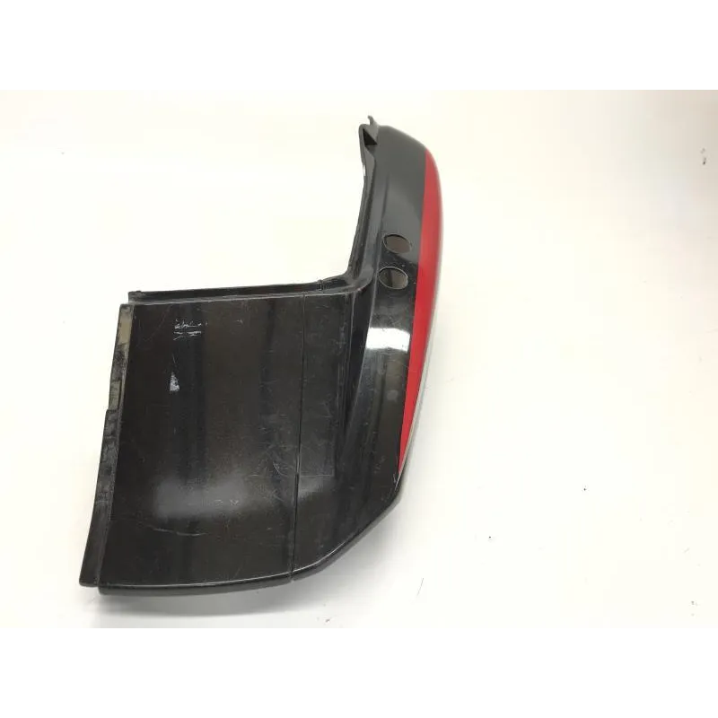 Cache carenage coque arriere droit YAMAHA FZS 600 1998-2001 FAZER