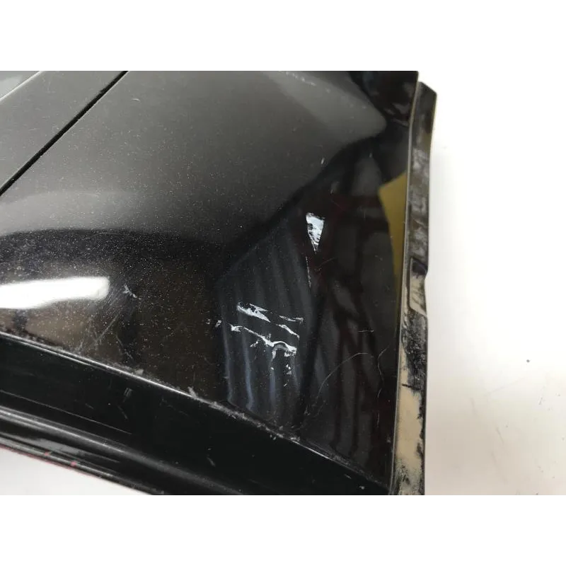 Cache carenage coque arriere droit YAMAHA FZS 600 1998-2001 FAZER