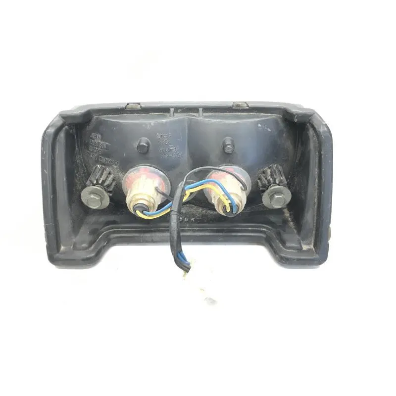 Feu arriere YAMAHA FZS 600 2002-2003 FAZER