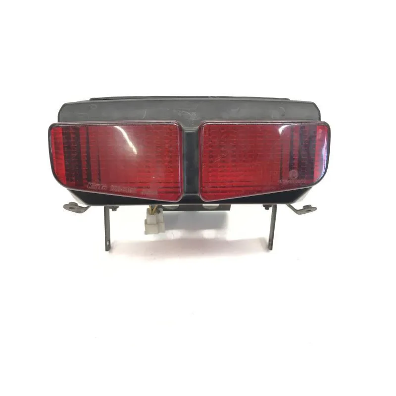 Feu arriere YAMAHA FZS 600 2002-2003 FAZER
