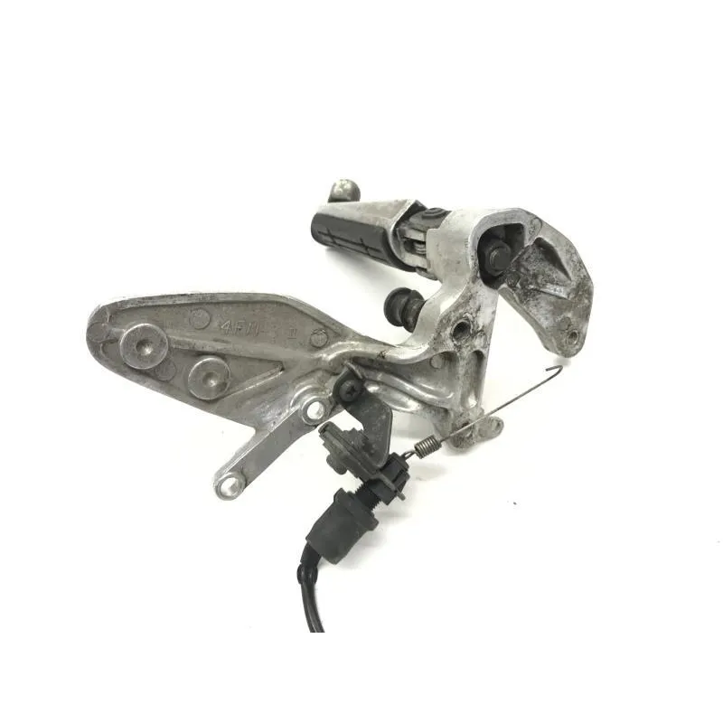 Platine avant droite YAMAHA YZF 600 R 1996-2002 THUNDERCAT