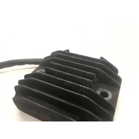 Regulateur charge batterie YAMAHA FZS 600 1998-2001 FAZER