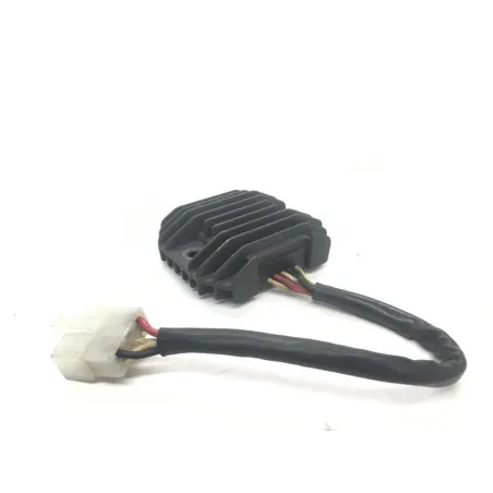 Regulateur charge batterie YAMAHA FZS 600 1998-2001 FAZER