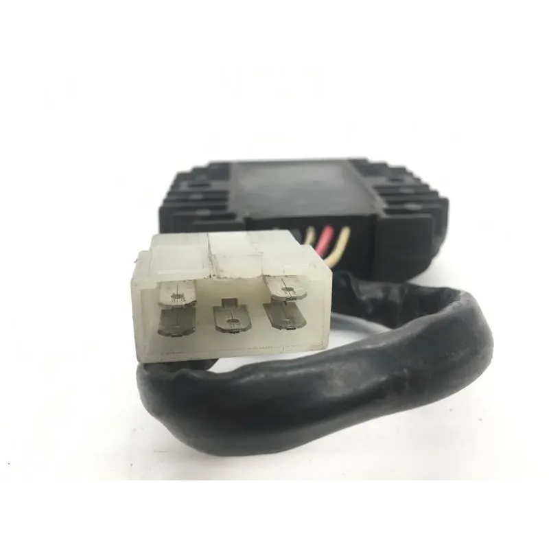 Regulateur charge batterie YAMAHA FZS 600 1998-2001 FAZER