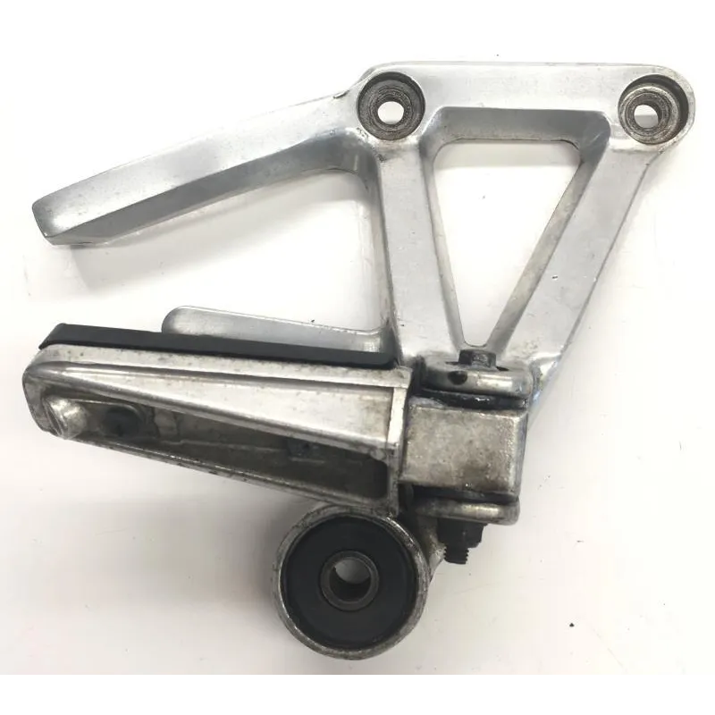 Platine et repose pieds arriere droit YAMAHA FZS 600 1998-2001 FAZER