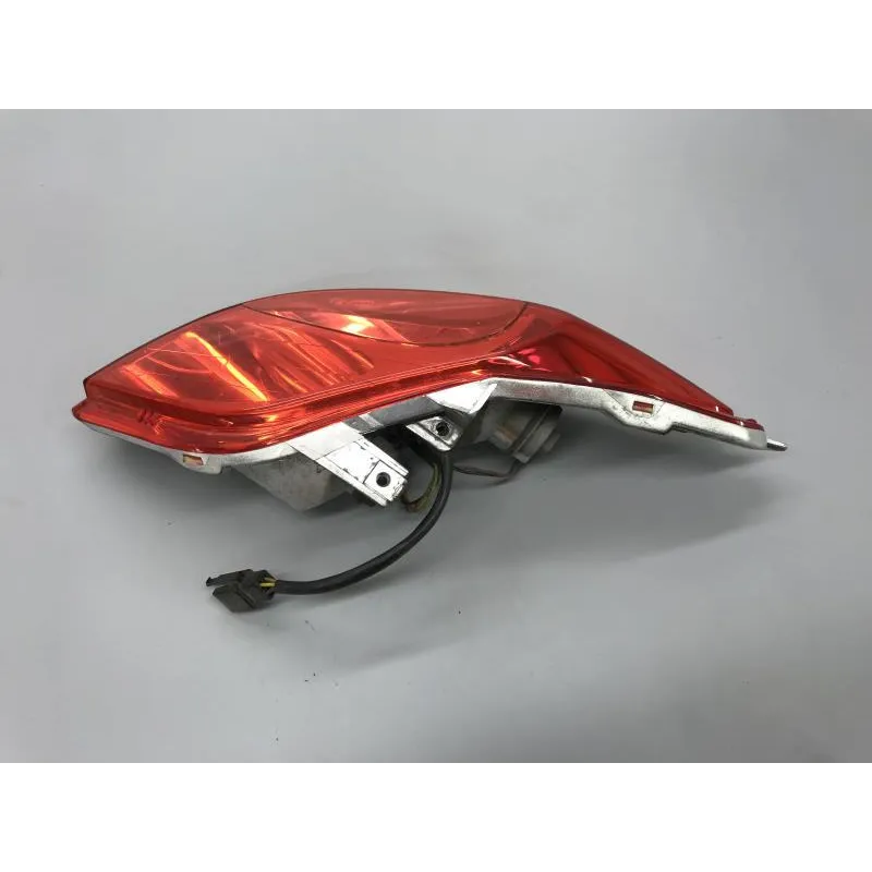 Bloc feu + clignotant ar gauche YAMAHA YPR 125 2010-2013 XMAX
