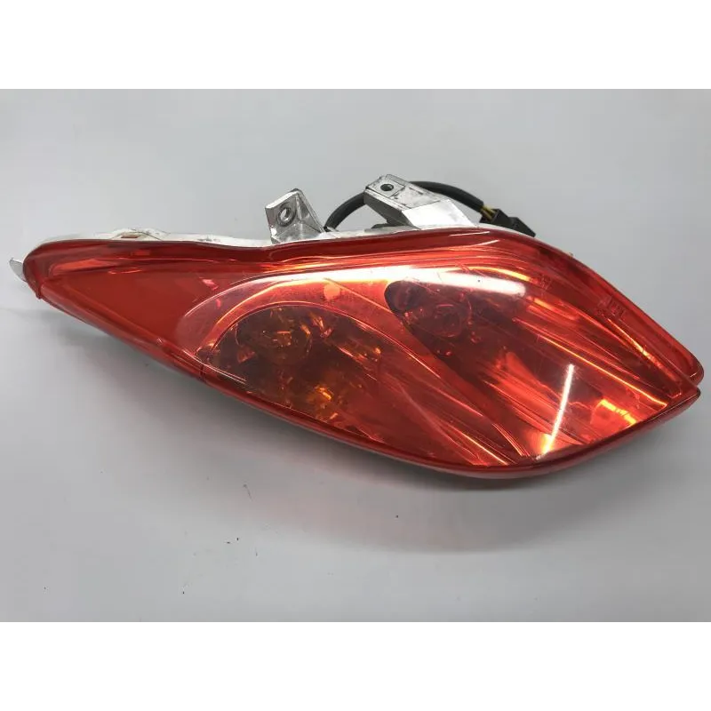 Bloc feu + clignotant ar gauche YAMAHA YPR 125 2010-2013 XMAX