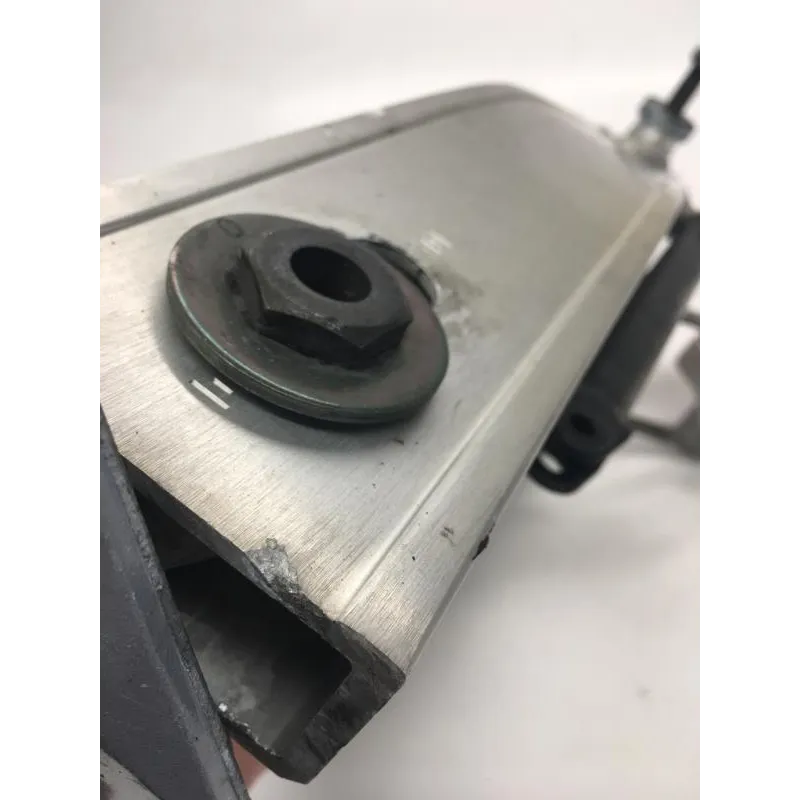 Bras oscillant YAMAHA FZS 600 1998-2001 FAZER