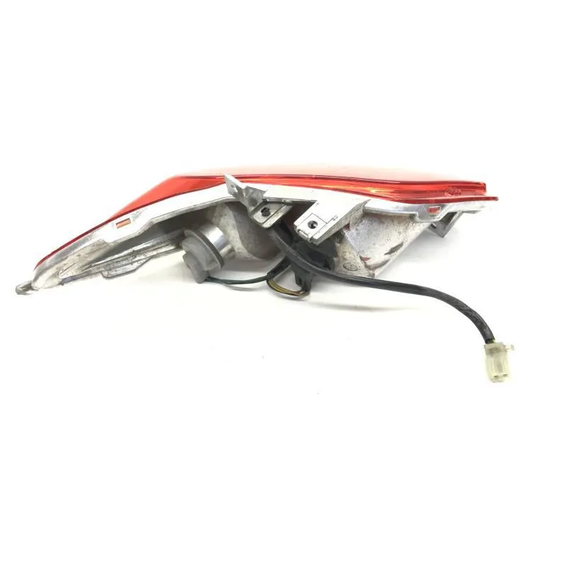 Bloc feu + clignotant ar droit YAMAHA YPR 125 2010-2013 XMAX