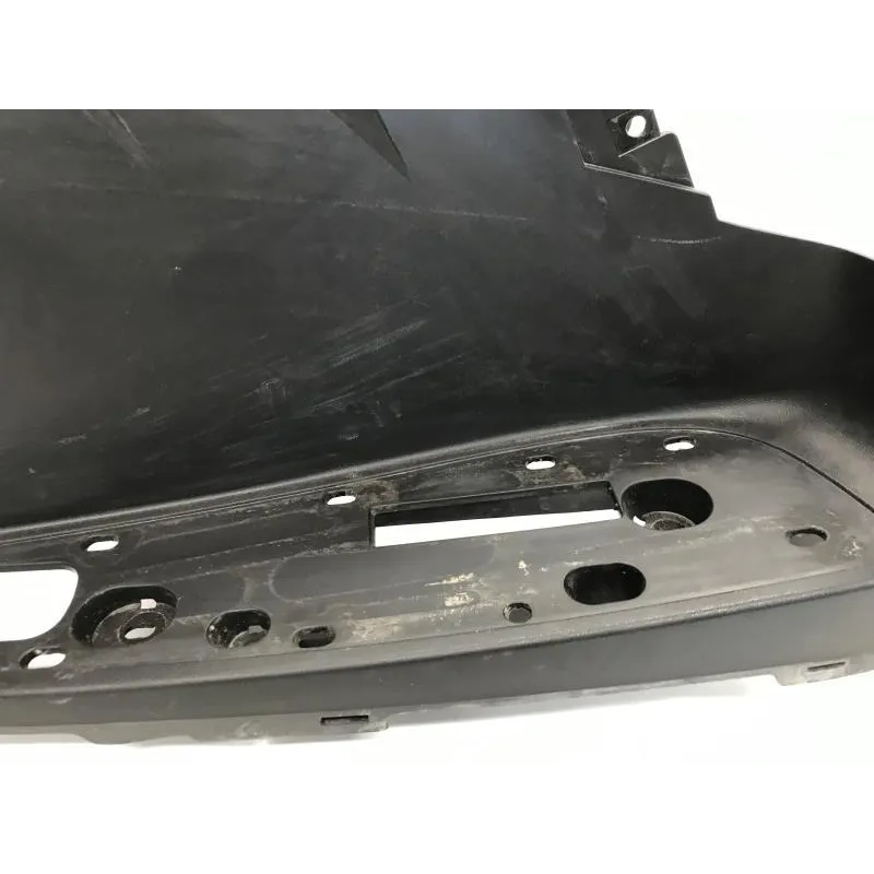 Cache carenage centrale marche pieds plancher YAMAHA YPR 125 2010-2013 XMAX