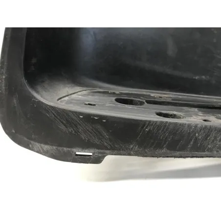 Cache carenage centrale marche pieds plancher YAMAHA YPR 125 2010-2013 XMAX