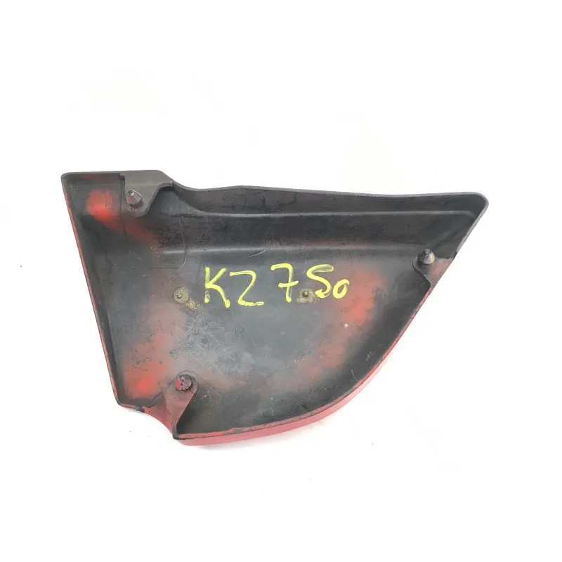 Cache carenage sous selle droit KAWASAKI KZ 750 L 1981-1982 Z