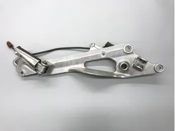 Platine arriere droite YAMAHA TDM 900 2002-2005