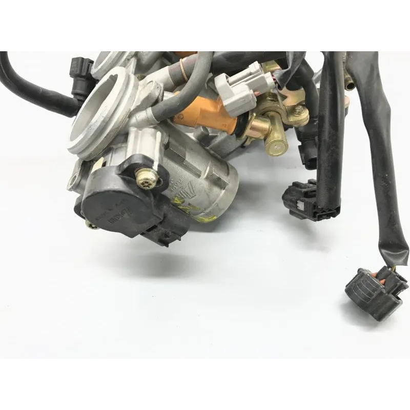 Rampe d'injection YAMAHA FZ6 600 2004-2006 FAZER