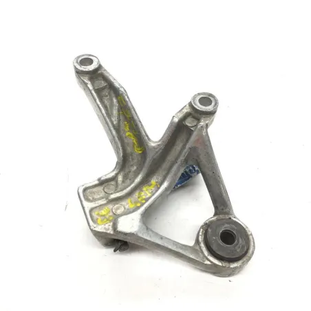 Platine et repose pieds arriere droit YAMAHA YZF 750 R 1993-1996