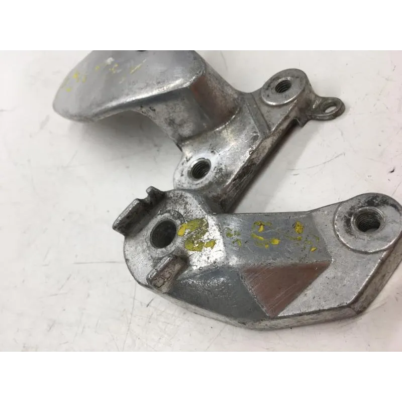 Platine avant droite YAMAHA YZF 750 R 1993-1996