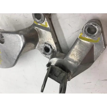 Platine avant droite YAMAHA YZF 750 R 1993-1996