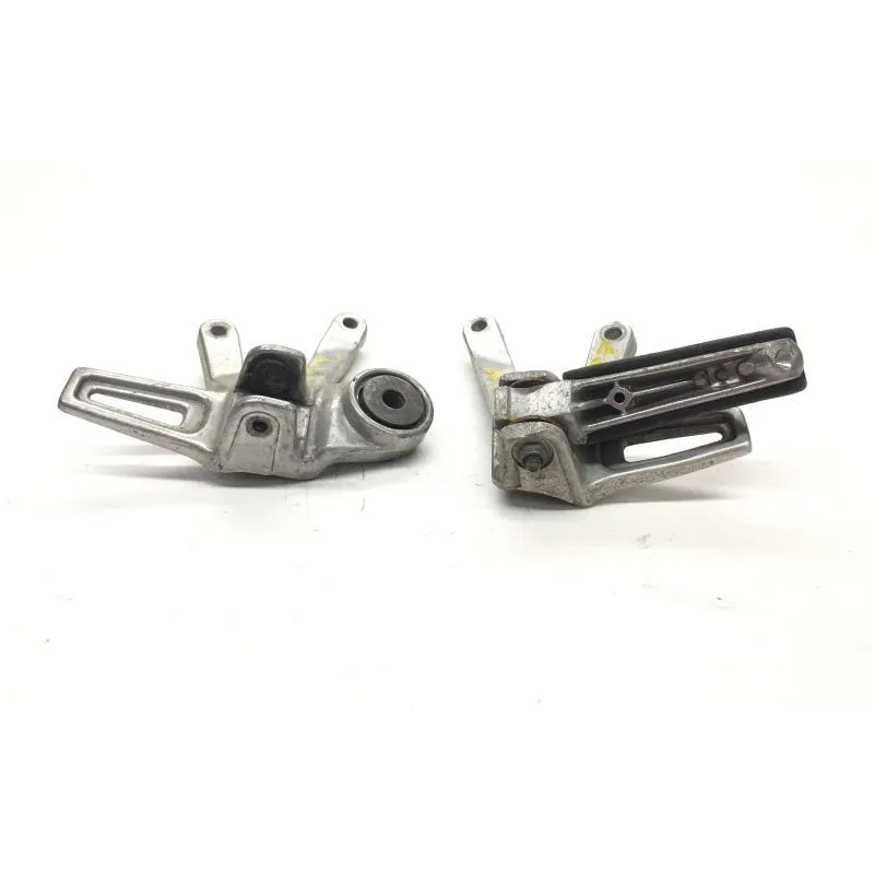 Platine arriere droite gauche YAMAHA FZR 1000 1987-1988 GENESIS