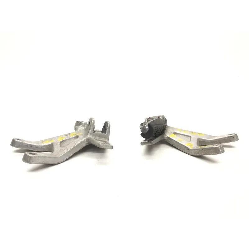 Platine arriere droite gauche YAMAHA FZR 1000 1987-1988 GENESIS