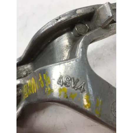 Platine et repose pieds arriere gauche YAMAHA YZF 1000 R 1996-2001 THUNDERACE