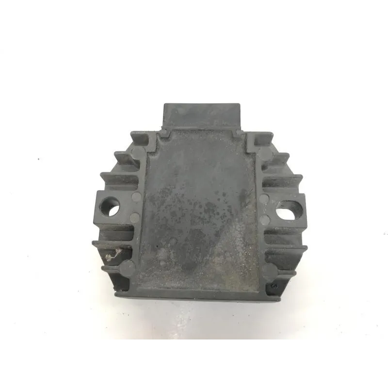 Regulateur charge batterie YAMAHA YP 125 2003-2006 MAJESTY
