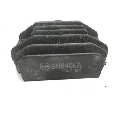 Regulateur charge batterie YAMAHA YP 125 2003-2006 MAJESTY
