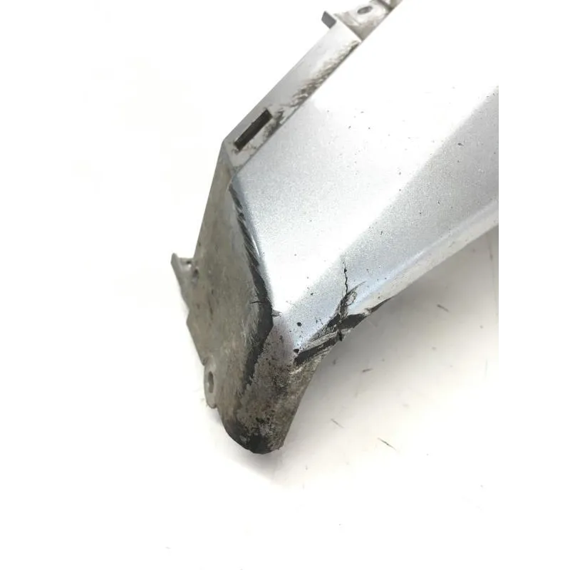Cache flanc de carenage droit HONDA VFR 800 F 2014-2020
