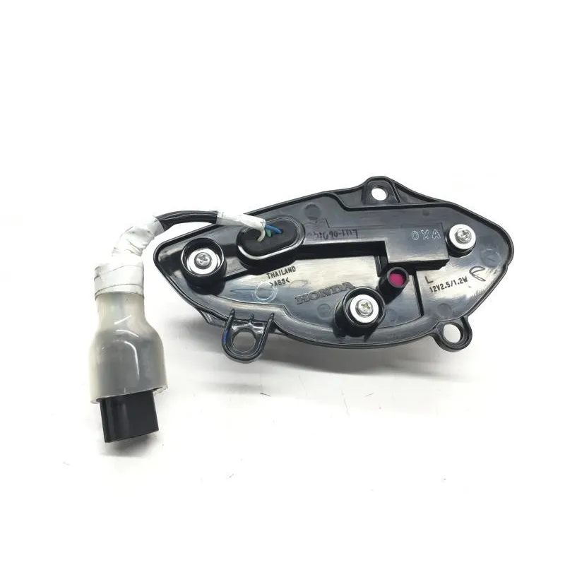 Clignotant avant gauche HONDA NSS 125 2021-2022 FORZA