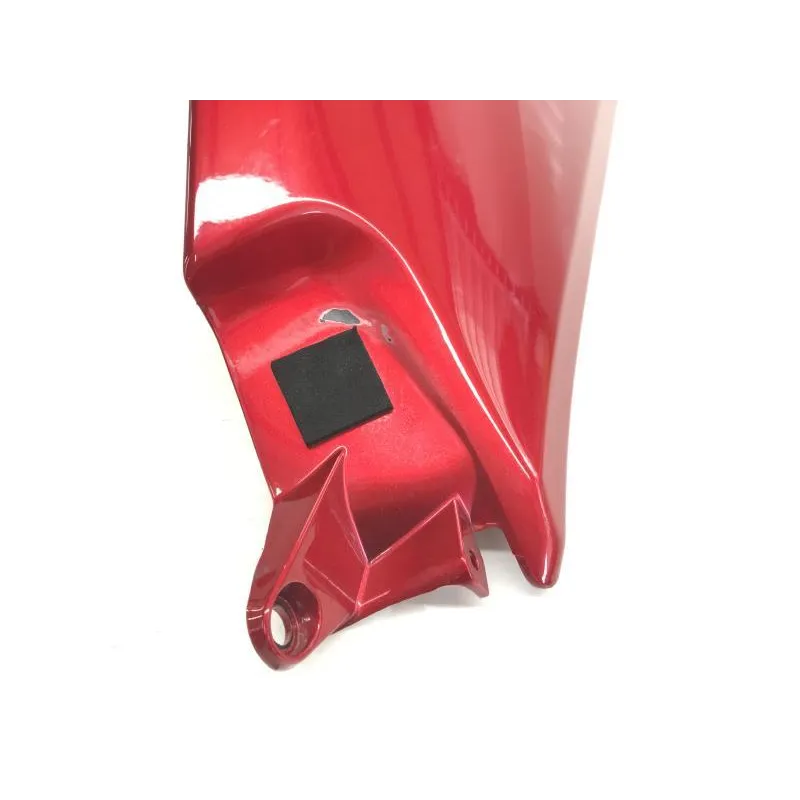 Cache reservoir droit HONDA VFR 1200 F 2010-2016