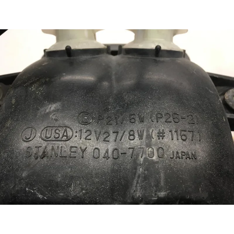 Feu arriere KAWASAKI GPZ 1000 RX 1986-1988