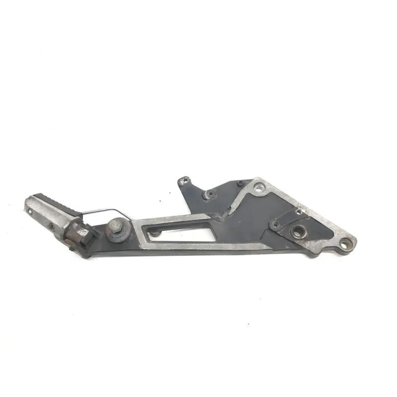 Platine et repose pieds arriere droit KAWASAKI GPZ 1000 RX 1986-1988